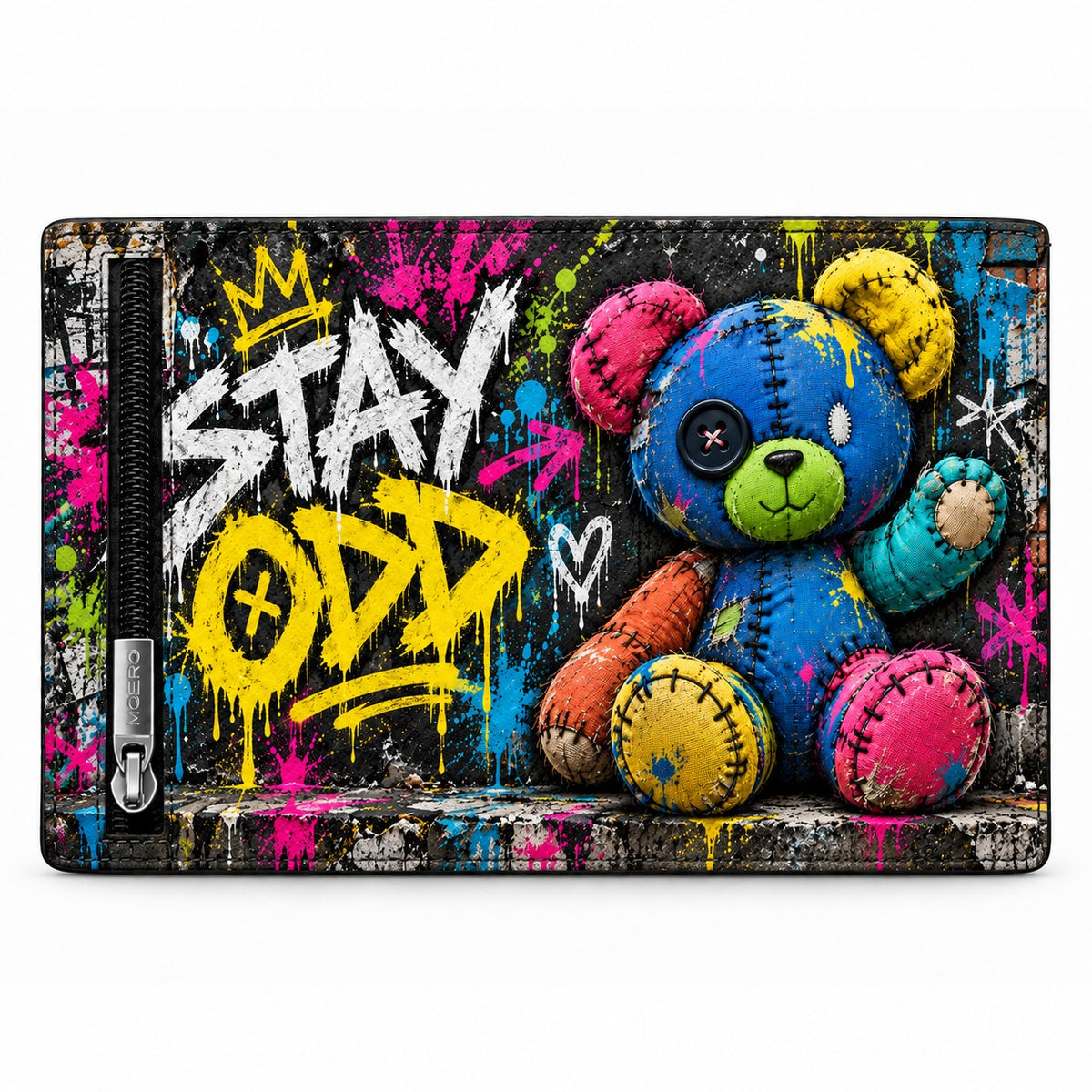 Moero Pro Zip - Teddy Stay Odd - Limited Edition – Portafoglio RFID in Vera Pelle Saffiano con Chiusura Magnetica e Portamonete Zip