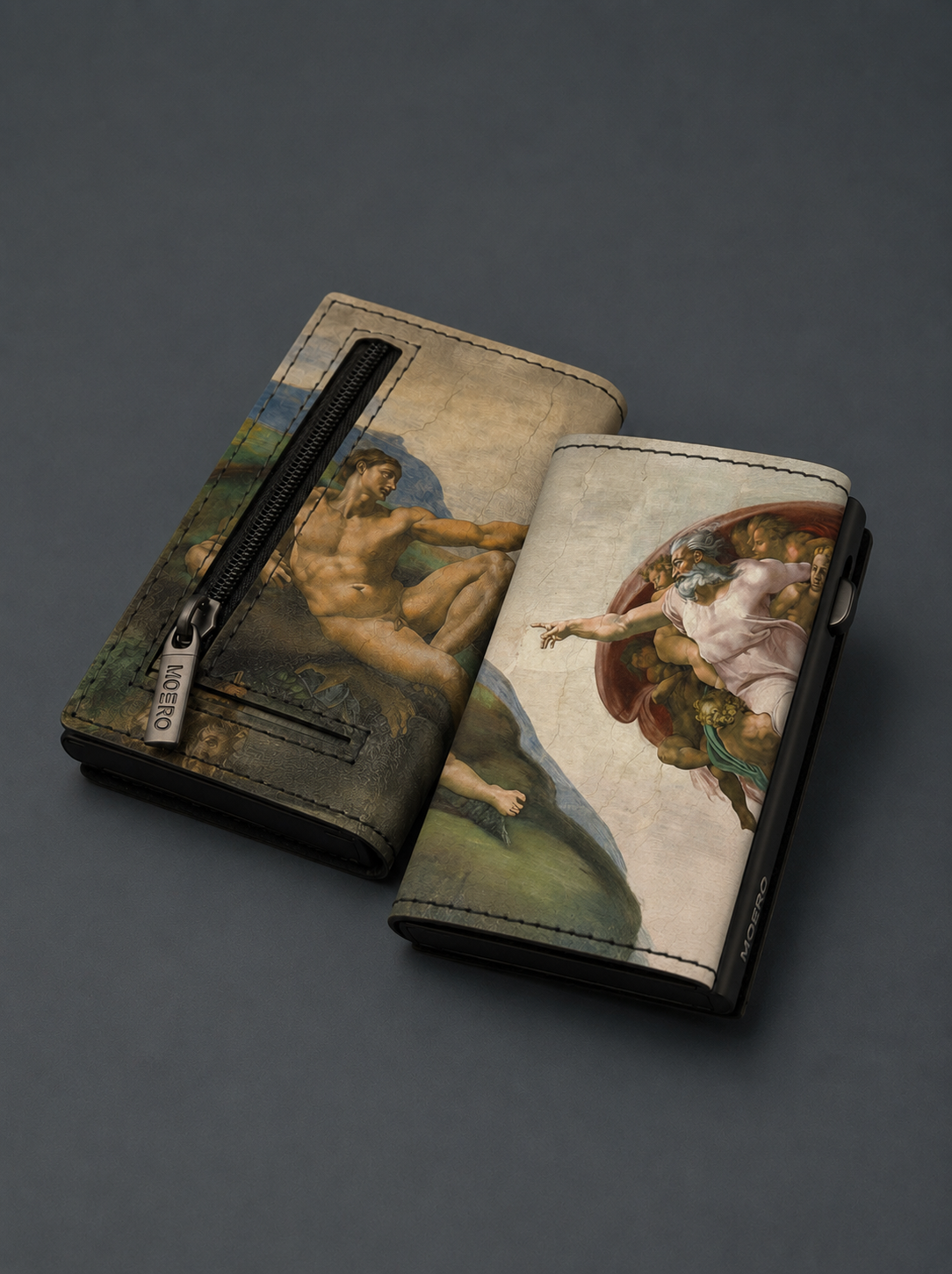 Moero La Creazione di Adamo Limited Edition – Portafoglio RFID in Vera Pelle Saffiano con Chiusura Magnetica e Portamonete Zip